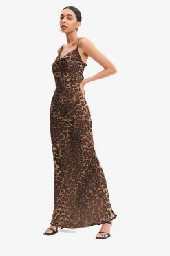 Solado Leopard Print Floor Length Maxi Dress 10 Solado Leopard Print Floor Length Maxi Dress -Solado Shop 285510202208230946526304318ce1449 99e6da4d fcc5 42bc 853a 2cf5aa11d839 1800x1800