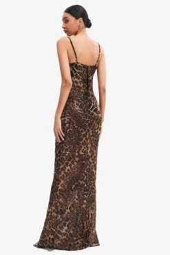 Solado Leopard Print Floor Length Maxi Dress 14 Solado Leopard Print Floor Length Maxi Dress -Solado Shop 285510202208230946546304318e9db00 1800x1800