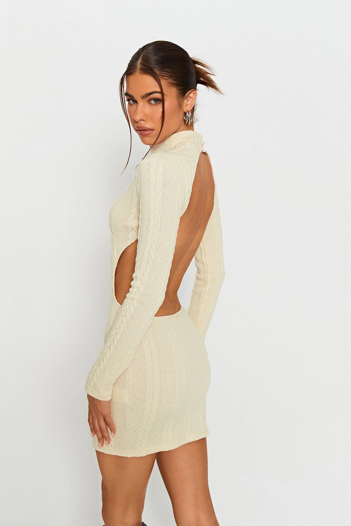 SOLADO Cable Knit Open Back Long Sleeve Mini Dress 3 SOLADO Cable Knit Open Back Long Sleeve Mini Dress - Image 3