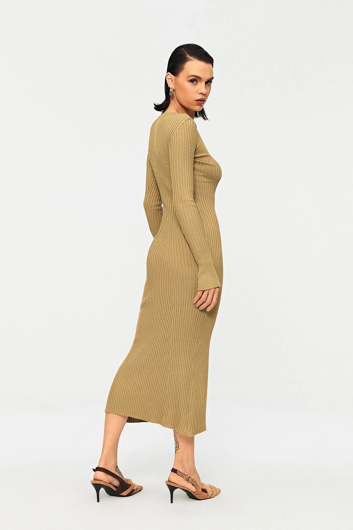 Solado Plunging Neck Stripe Knit Mermaid Sweater Dress 4 Solado Plunging Neck Stripe Knit Mermaid Sweater Dress - Image 4