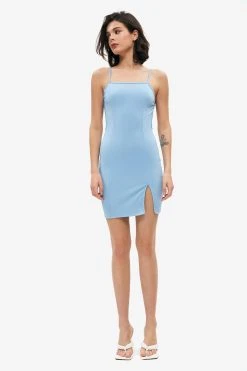 Solado Open Back Split Hem Bodycon Mini Dress 9 Solado Open Back Split Hem Bodycon Mini Dress -Solado Shop jpeg 585db0e4 7feb 45a8 aec6 3efb1c20962d 1800x1800
