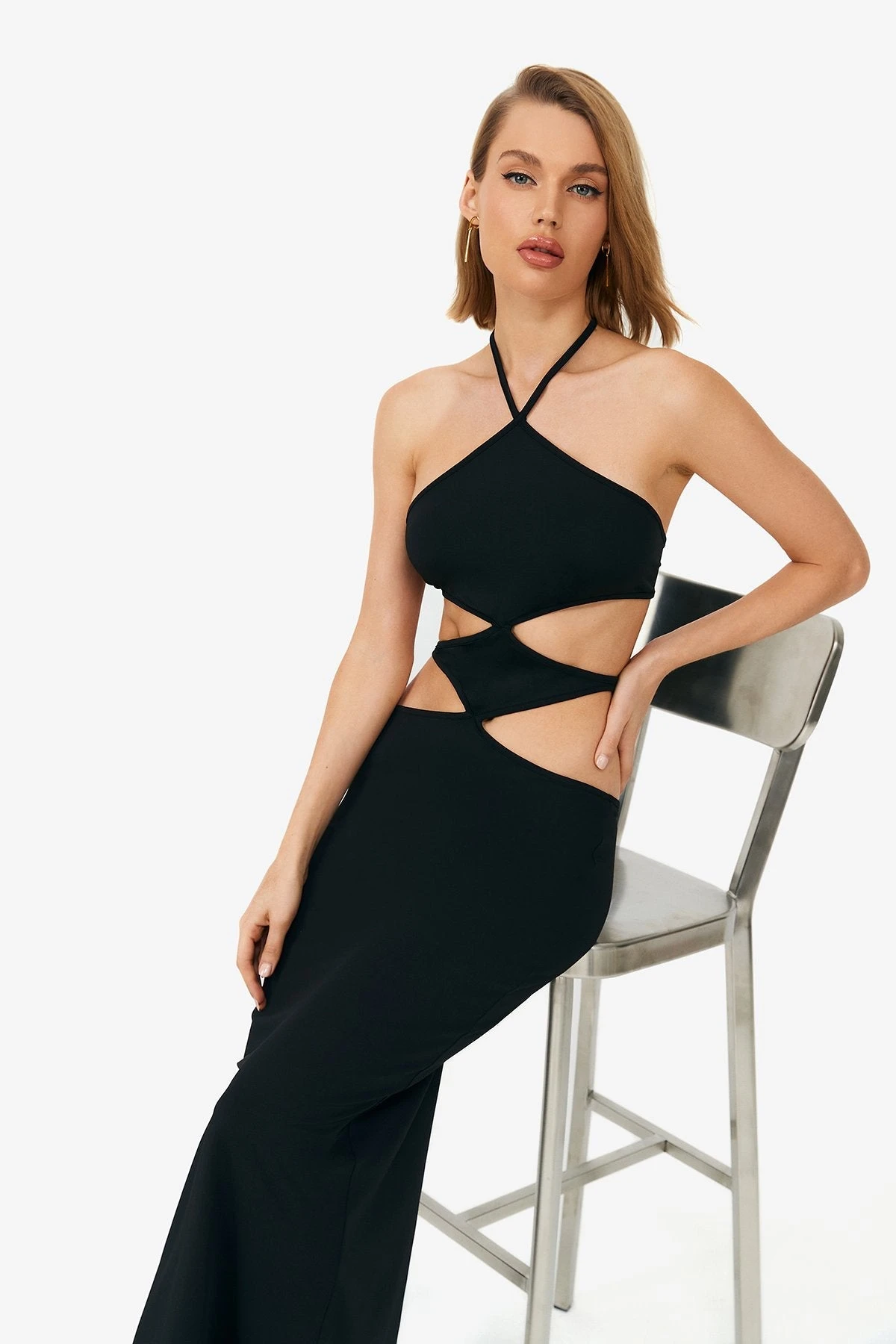 SOLADO Cut Out Backless Split Back Maxi Dress 4 SOLADO Cut Out Backless Split Back Maxi Dress - Image 4