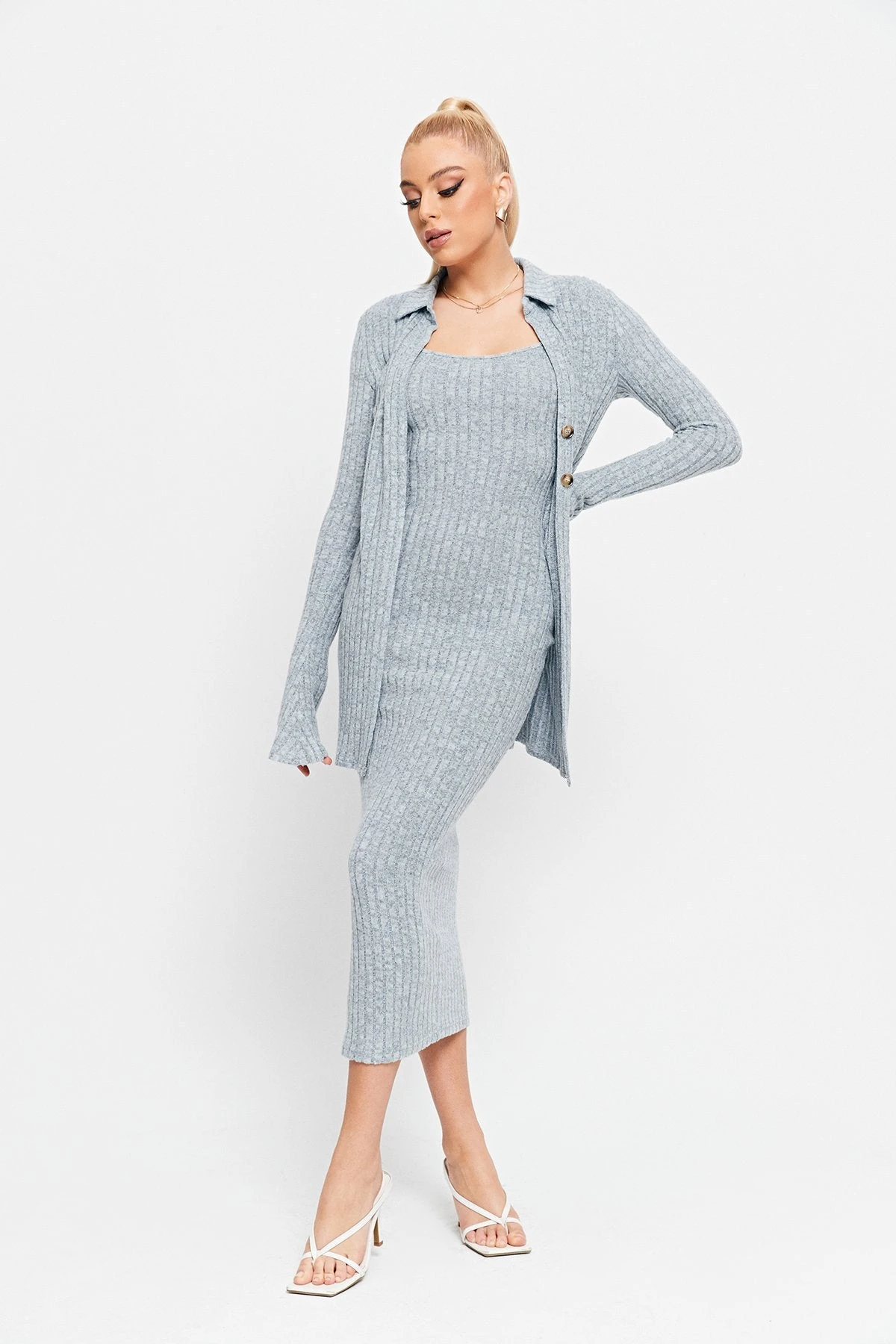 SOLADO Plunging Neck Stripe Knitted Mermaid Midi Dress 5 SOLADO Plunging Neck Stripe Knitted Mermaid Midi Dress - Image 5