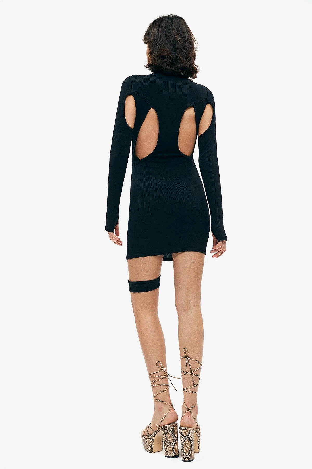 Solado 2 In 1 Cut Out Thumb Hole Long Sleeve Mini Dress 4 Solado 2 In 1 Cut Out Thumb Hole Long Sleeve Mini Dress - Image 4