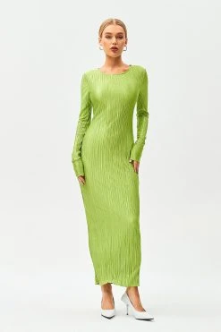 Solado Swirl Textured Lettuce Trim Bodycon Maxi Dress